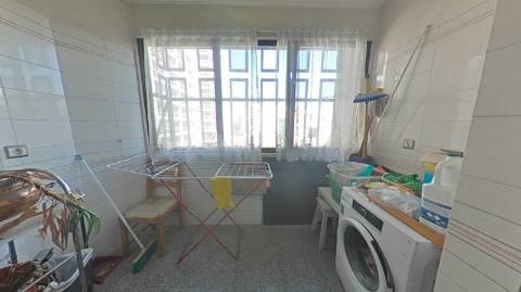 Excepcional Apartamento T4 com Vista Deslumbrante sobre Lisboa e o Rio Tejo