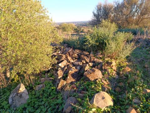 TERRENO COM 145.360 M2 - COM LAGO - POSSIBILIDADE DE CONSTRUÇÃO - TURISMO E HABITAÇÃO - COM VISTA - PRÓXIMO DE ODELEITE - CASTRO MARIM - ALGARVE