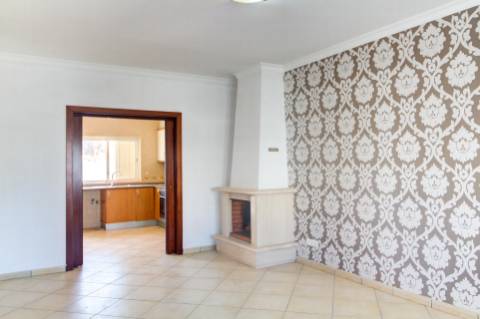 Moradia geminada V4 em Castro Marim