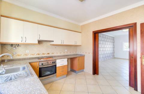 Moradia geminada V4 em Castro Marim