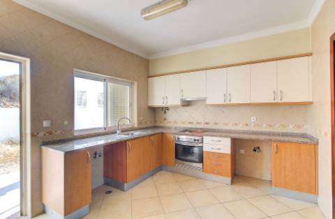 Moradia geminada V4 em Castro Marim