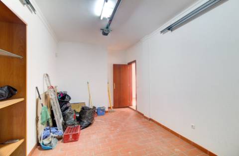 Moradia geminada V4 em Castro Marim