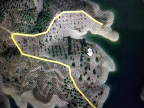 TERRENO COM 27.600 M2 - JUNTO AO LAGO - POSSIBILIDADE DE CONSTRUIR APOIO AGRICOLA - ALCARIAS GRANDES - CASTRO MARIM - ALGARVE