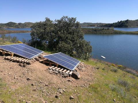 TERRENO COM 27.600 M2 - JUNTO AO LAGO - POSSIBILIDADE DE CONSTRUIR APOIO AGRICOLA - ALCARIAS GRANDES - CASTRO MARIM - ALGARVE