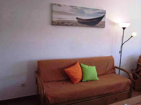 Apartamento T1 em Manta Rota para arrendamento de Outubro a Maio.