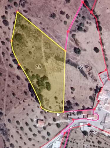 TERRENO COM 7.200 M2 - PRÓXIMO DA VILA ALDEIA - JUNTO AO CENTRO DO AZINHAL - CASTRO MARIM - ALGARVE