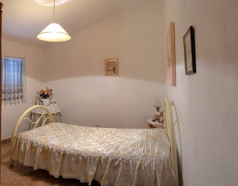 MORADIA V3 COM GARAGEM VINHA EIRA E TERRENO COM 2100 m2 - NA ALDEIA DA CORTE DO GAGO - CASTRO MARIM - ALGARVE