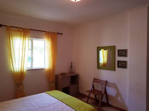 Apartamento T1 + 1 em Altura - Alagoa