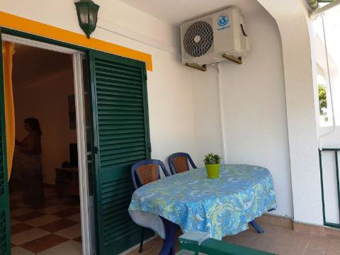 Apartamento T1 + 1 em Altura - Alagoa
