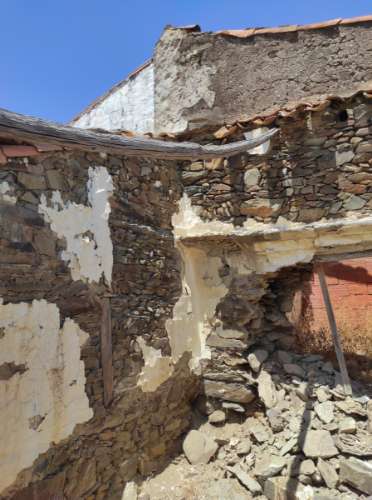 CASA DE ALDEIA EM PEDRA - CERRO DA VINHA - ALCOUTIM - ALGARVE