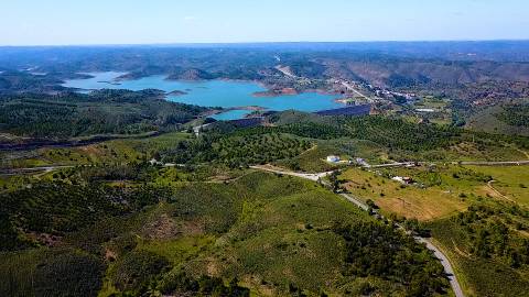 Terreno com Projeto Previamente Aprovado para Hotel Rural de 3 Estrelas - Oportunidade junto à Barragem de Odeleite