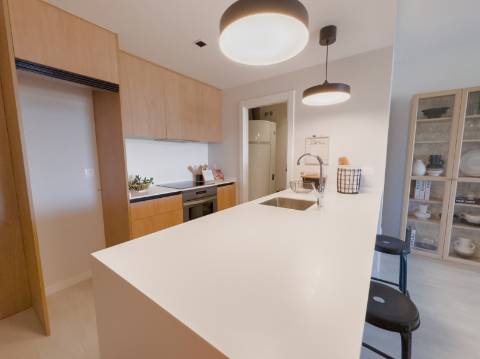 Apartamento T2 com Terraço e Piscina Comum em Isla de Canela