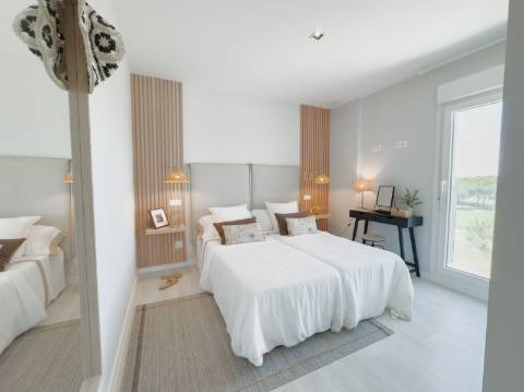 Apartamento T2 com Terraço e Piscina Comum em Isla de Canela