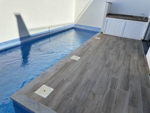 Fantásticas moradias em zona privilegiada da Fuzeta com vista mar!