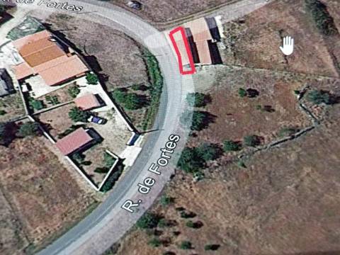 ARMAZEM JUNTO A ALDEIA DE FORTES EM CASTRO MARIM - ALGARVE