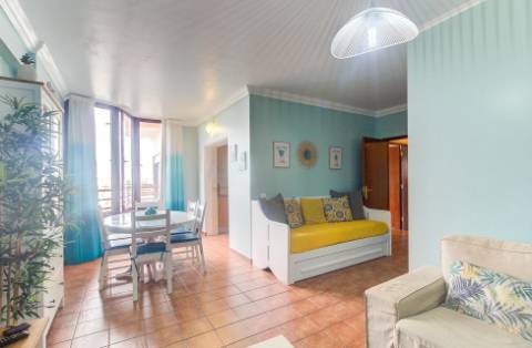 Apartamento T1+1 de Arrendamento - Setembro a Junho em Alvor