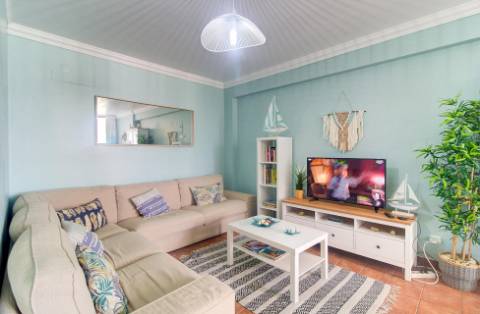 Apartamento T1+1 de Arrendamento - Setembro a Junho em Alvor