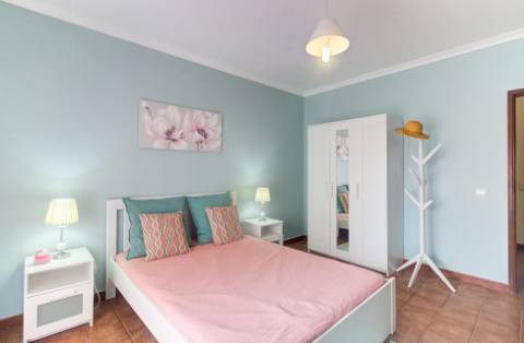 Apartamento T1+1 de Arrendamento - Setembro a Junho em Alvor