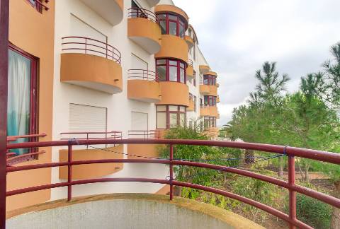 Apartamento T1+1 de Arrendamento - Setembro a Junho em Alvor