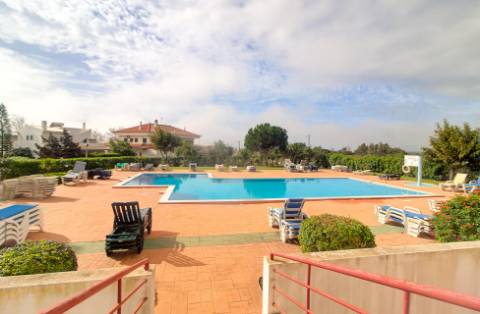 Apartamento T1+1 de Arrendamento - Setembro a Junho em Alvor