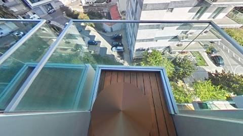 T4 de Luxo - Restelo