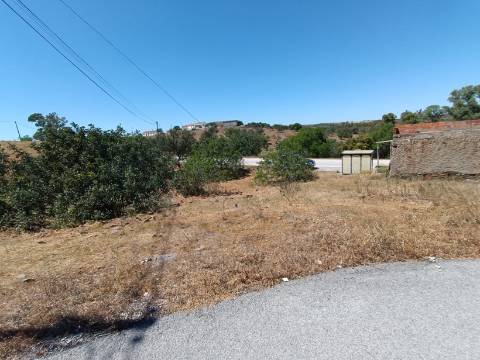 MORADIA ISOLADA - COM TERRENO - NA SENTINELA EM CASTRO MARIM - ALGARVE