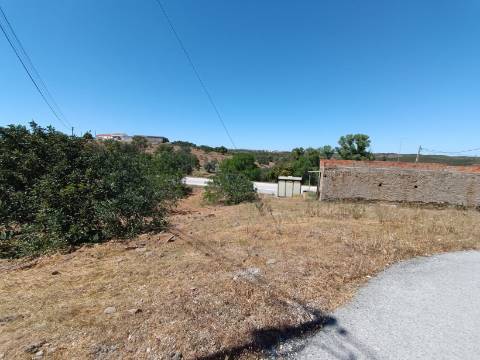MORADIA ISOLADA - COM TERRENO - NA SENTINELA EM CASTRO MARIM - ALGARVE