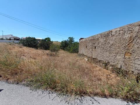 MORADIA ISOLADA - COM TERRENO - NA SENTINELA EM CASTRO MARIM - ALGARVE