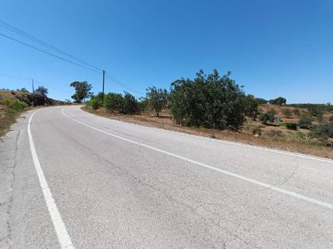 MORADIA ISOLADA - COM TERRENO - NA SENTINELA EM CASTRO MARIM - ALGARVE