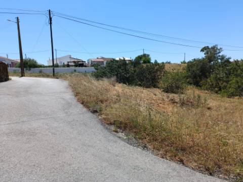 MORADIA ISOLADA - COM TERRENO - NA SENTINELA EM CASTRO MARIM - ALGARVE