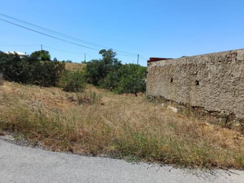 MORADIA ISOLADA - COM TERRENO - NA SENTINELA EM CASTRO MARIM - ALGARVE
