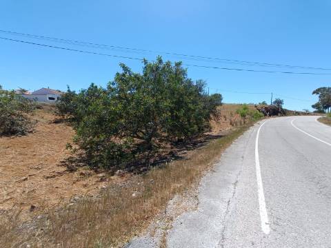 MORADIA ISOLADA - COM TERRENO - NA SENTINELA EM CASTRO MARIM - ALGARVE