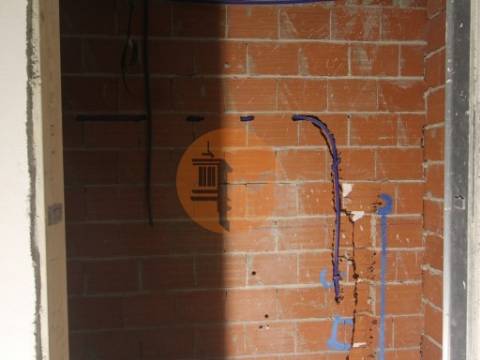 Nova moradia T4 com terraço com jacuzzi em Tavira