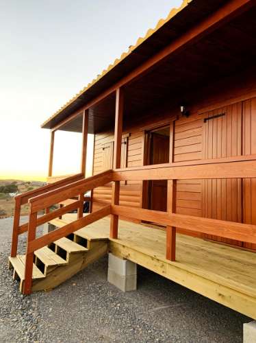 TERRENO COM 12.720 M2 - VISTA MAR - COM ARVORES - REGA - BOMBA E PAINEIS SOLARES - CAMPEIROS - CASTRO MARIM - ALGARVE