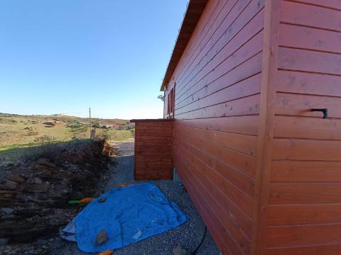 TERRENO COM 12.720 M2 - VISTA MAR - COM ARVORES - REGA - BOMBA E PAINEIS SOLARES - CAMPEIROS - CASTRO MARIM - ALGARVE
