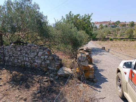 TERRENO COM 440 M2 JUNTO A ALDEIA DA CASA BRANCA EM BALURCOS - ALCOUTIM