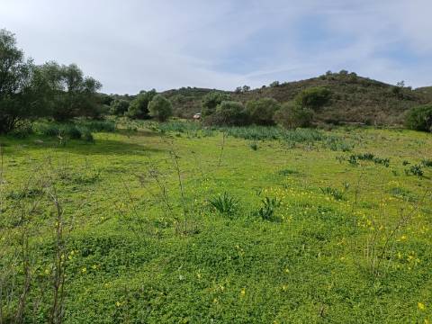 TERRENO RUSTICO COM 1.520 M2 - JUNTO AO RIO GUADIANA - ALCOUTIM - ALGARVE
