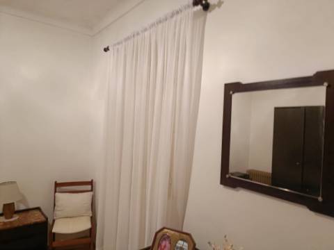 MORADIA T4 - COM TERRAÇO - COM JARDIM E POÇO - NO CENTRO DO AZINHAL EM CASTRO MARIM - ALGARVE