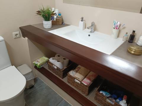 MORADIA T4 - COM TERRAÇO - COM JARDIM E POÇO - NO CENTRO DO AZINHAL EM CASTRO MARIM - ALGARVE