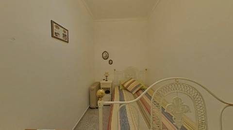 MORADIA T4 - COM TERRAÇO - COM JARDIM E POÇO - NO CENTRO DO AZINHAL EM CASTRO MARIM - ALGARVE