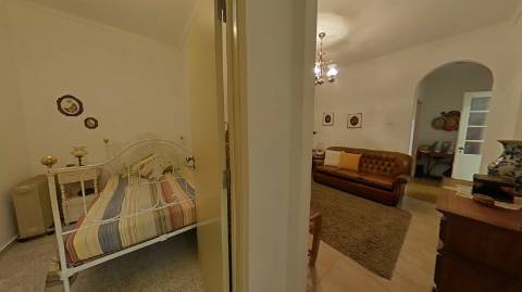 MORADIA T4 - COM TERRAÇO - COM JARDIM E POÇO - NO CENTRO DO AZINHAL EM CASTRO MARIM - ALGARVE