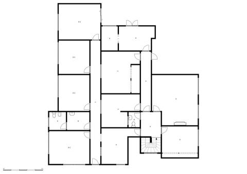 Moradia T5+5+2 no Areeiro (Avenida Almirante Gago Coutinho)