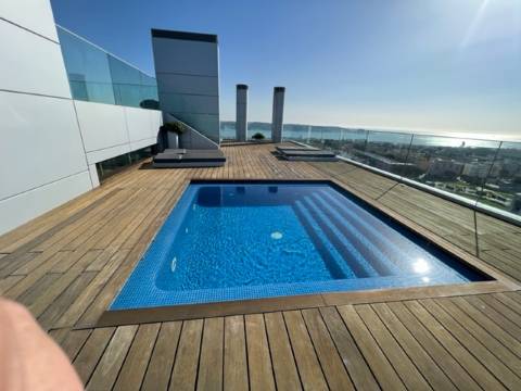 T4 de Luxo - Restelo