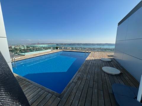 T4 de Luxo - Restelo