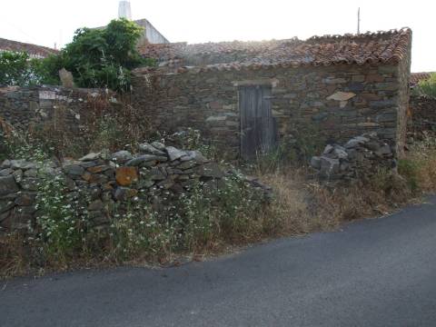 CASA EM PEDRA - COM QUINTAL - ALDEIA CERRO DA VINHA - ALCOUTIM - ALGARVE