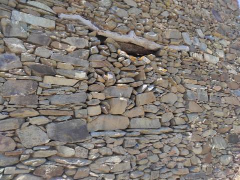 CASA EM PEDRA - COM QUINTAL - ALDEIA CERRO DA VINHA - ALCOUTIM - ALGARVE