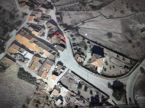 CASA EM PEDRA - COM QUINTAL - ALDEIA CERRO DA VINHA - ALCOUTIM - ALGARVE