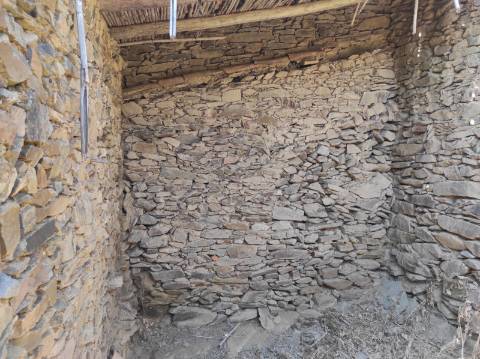 CASA EM PEDRA - COM QUINTAL - ALDEIA CERRO DA VINHA - ALCOUTIM - ALGARVE