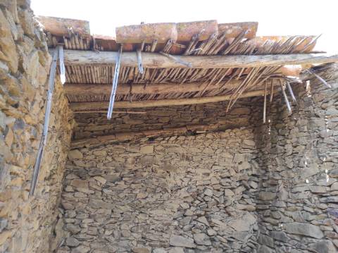 CASA EM PEDRA - COM QUINTAL - ALDEIA CERRO DA VINHA - ALCOUTIM - ALGARVE