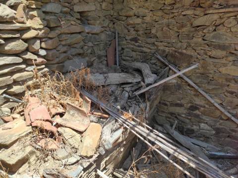 CASA EM PEDRA - COM QUINTAL - ALDEIA CERRO DA VINHA - ALCOUTIM - ALGARVE